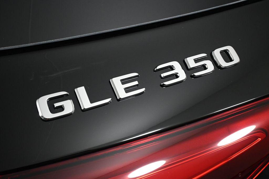 2026 Mercedes-BENZ GLE — миниатюра 27