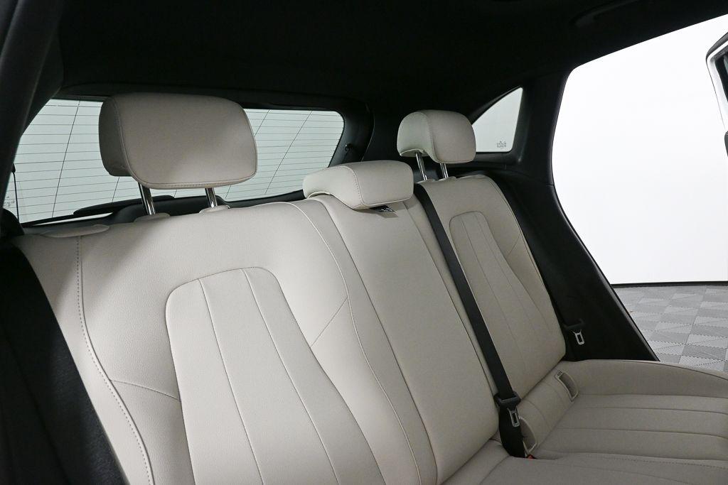 2026 Mercedes-BENZ GLA 缩略图 21