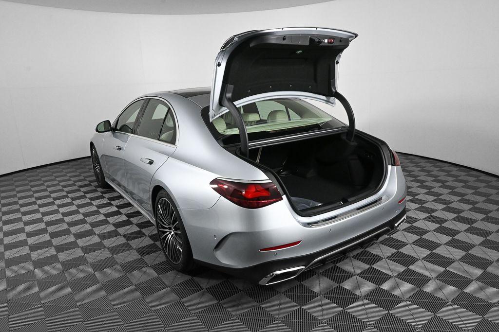 2026 Mercedes-BENZ E-CLASS thumbnail 30