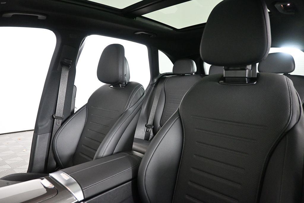 MERCEDES-BENZ GLC - 5