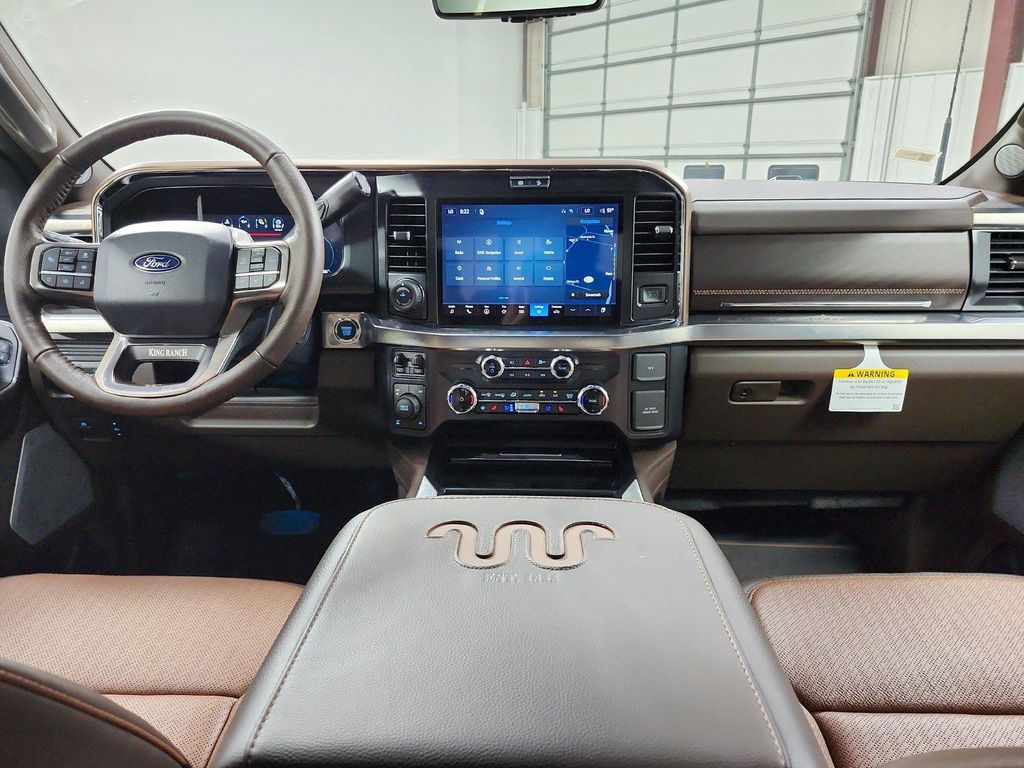 صورة مصغرة 26 لـ 2027 FORD F-250 KING RANCH