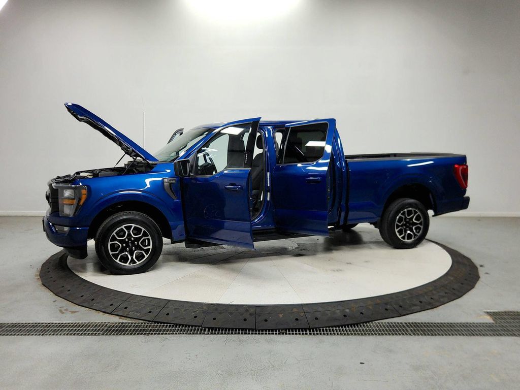 2023 FORD F-150 XLT thumbnail 13
