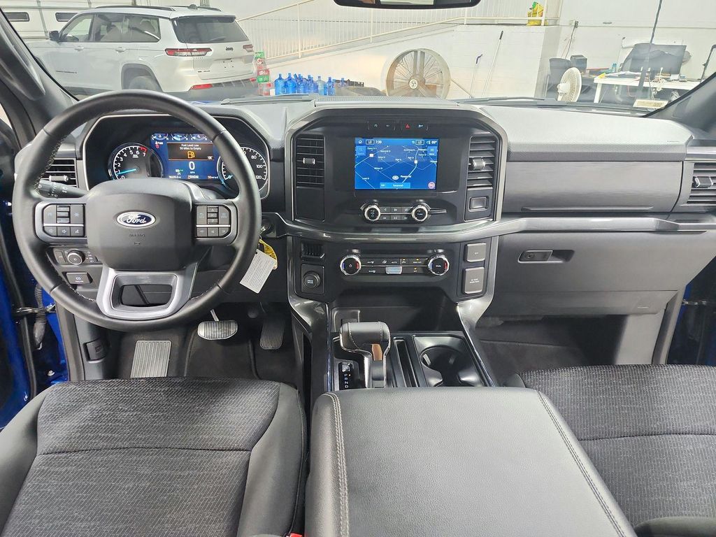 2023 FORD F-150 XLT — миниатюра 25