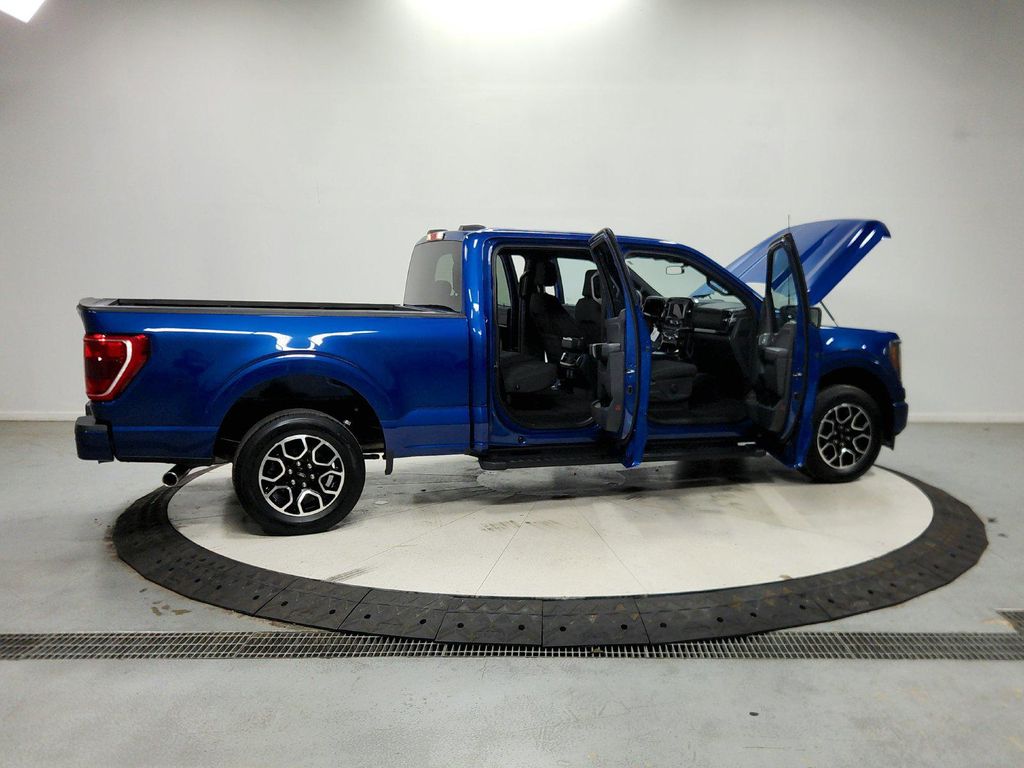 2023 FORD F-150 XLT — миниатюра 17
