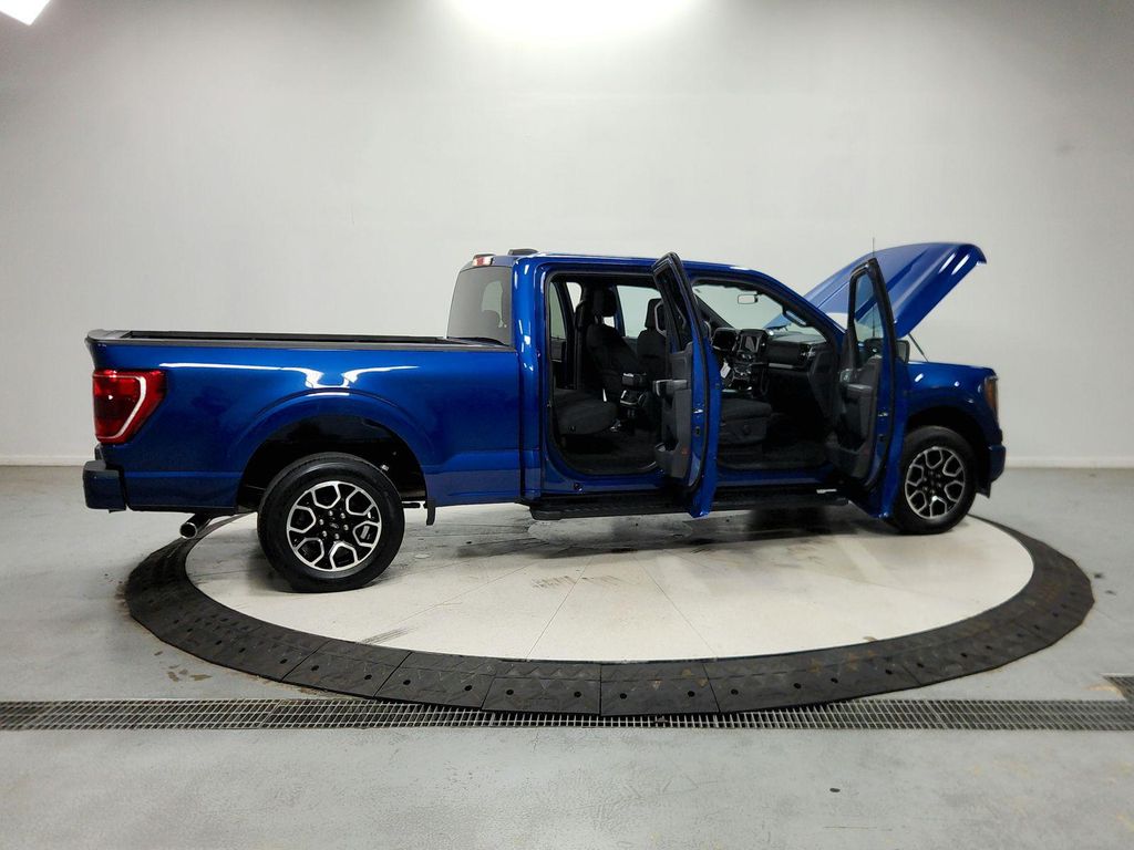 2023 FORD F-150 XLT — миниатюра 17