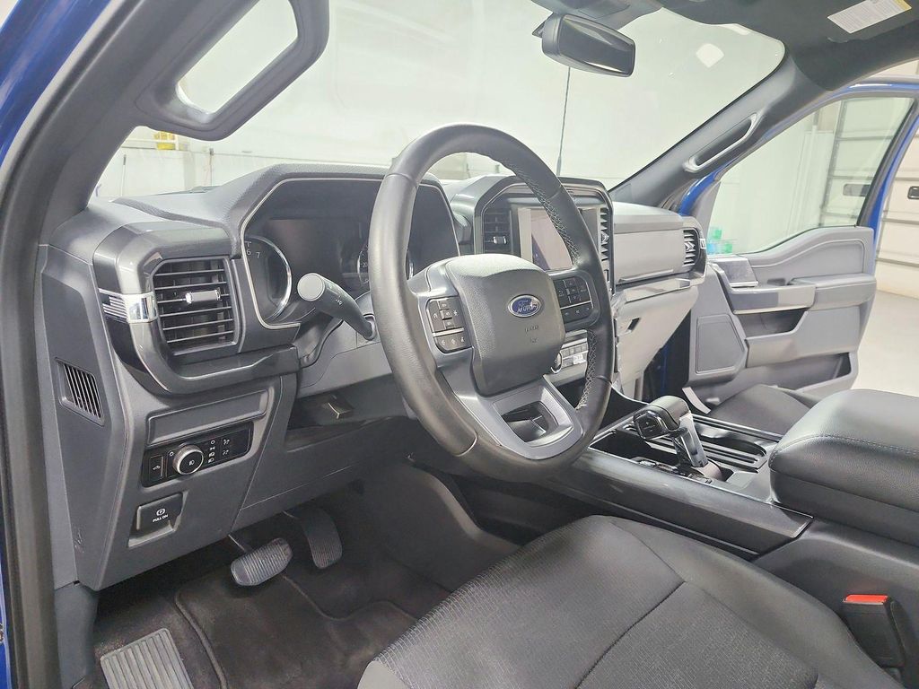 2023 FORD F-150 XLT — миниатюра 19