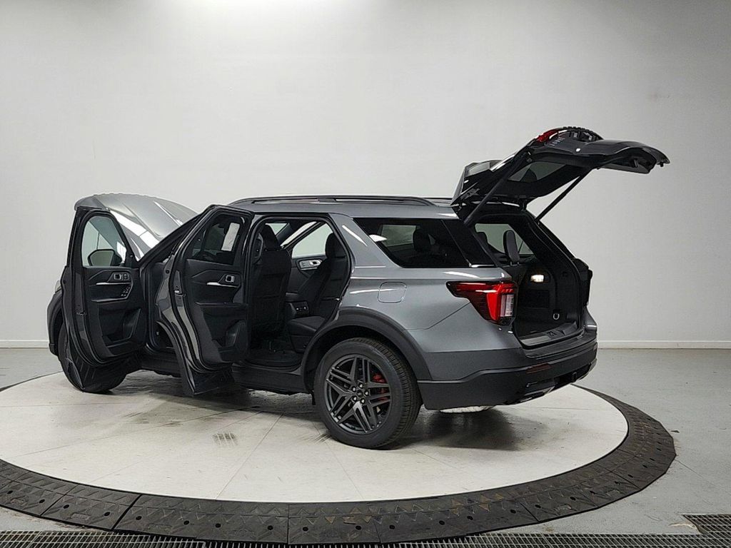 2026 FORD EXPLORER ST-LINE 缩略图 13