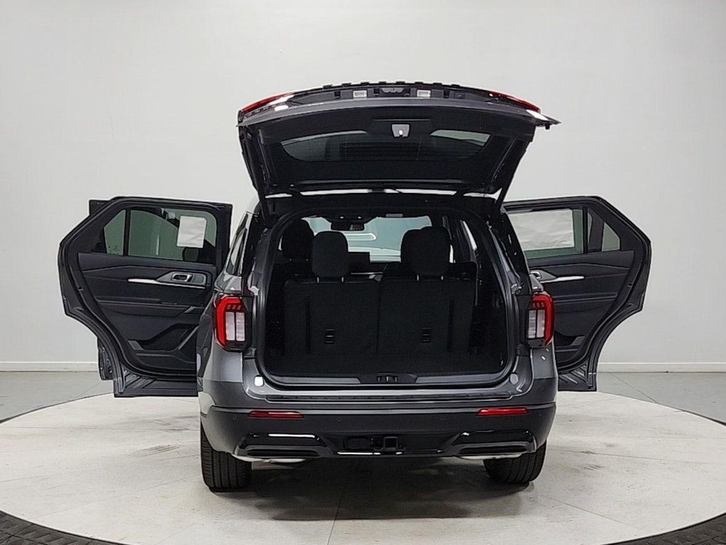 2026 FORD EXPLORER ST-LINE 缩略图 14