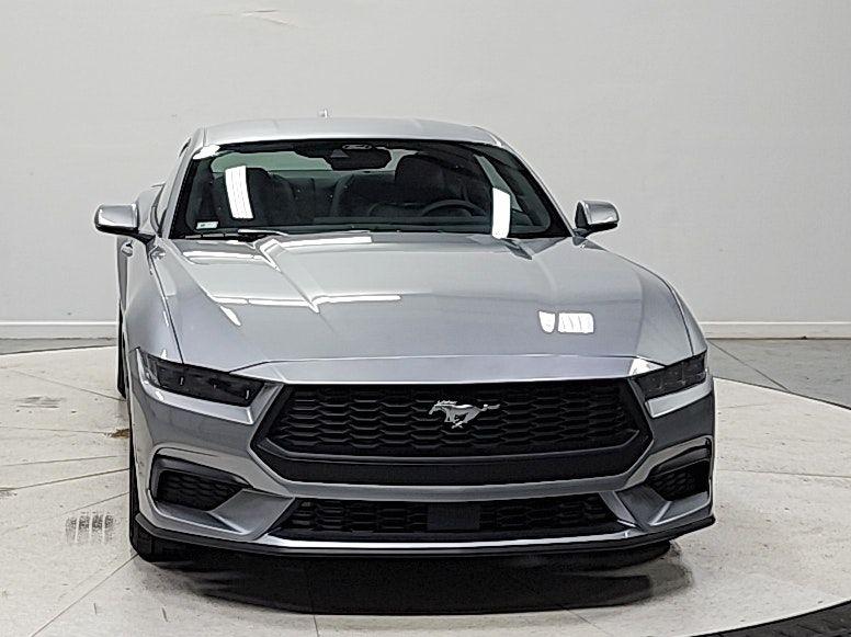 2026 FORD MUSTANG ECOBOOST PREMIUM — фото 2