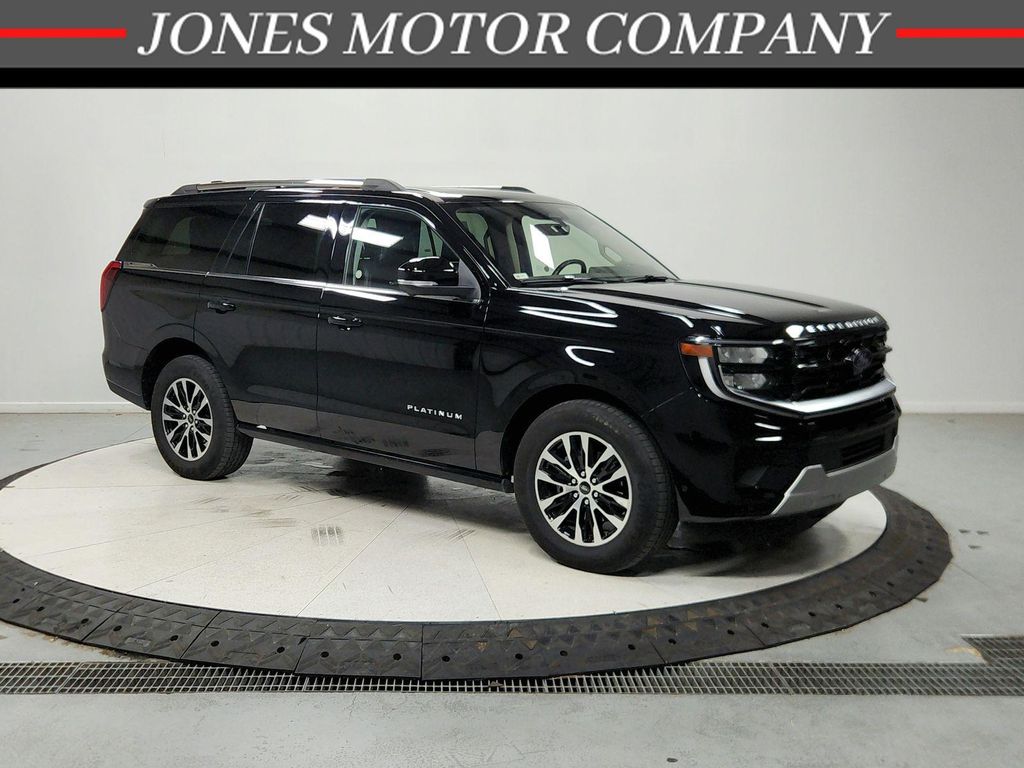 صورة 1 لـ 2025 FORD EXPEDITION PLATINUM
