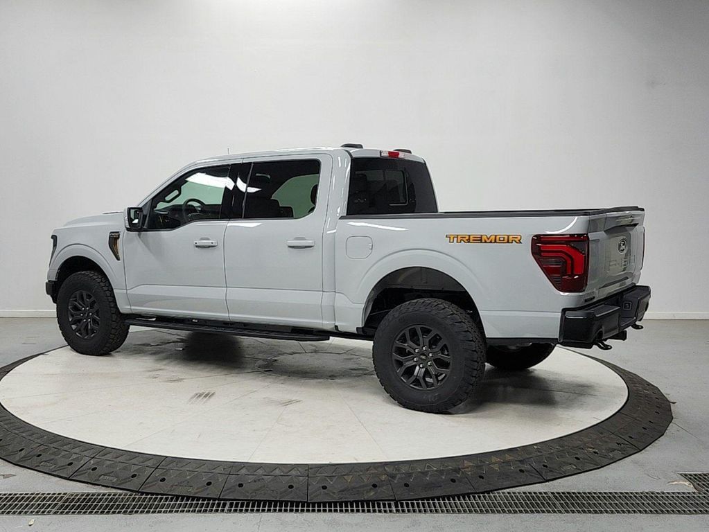 FORD F-150 TREMOR - 5
