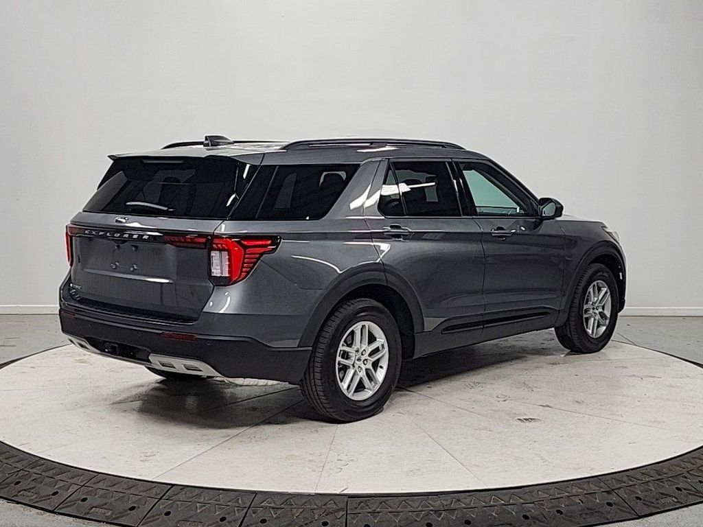 2026 FORD EXPLORER ACTIVE — фото 7
