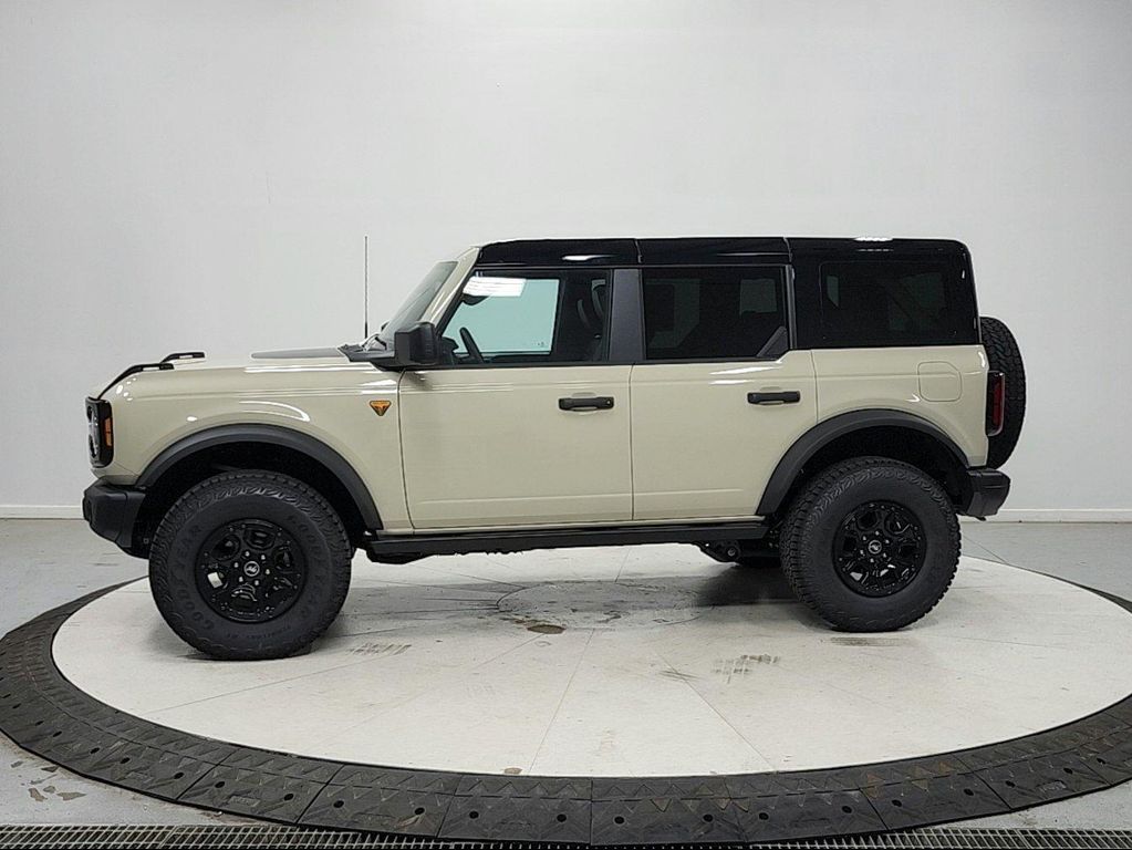 صورة 4 لـ 2026 FORD BRONCO BADLANDS