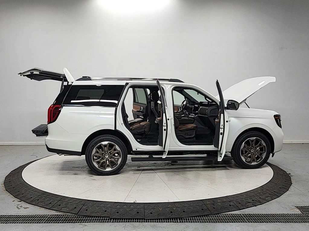 2027 FORD EXPEDITION KING RANCH — миниатюра 16