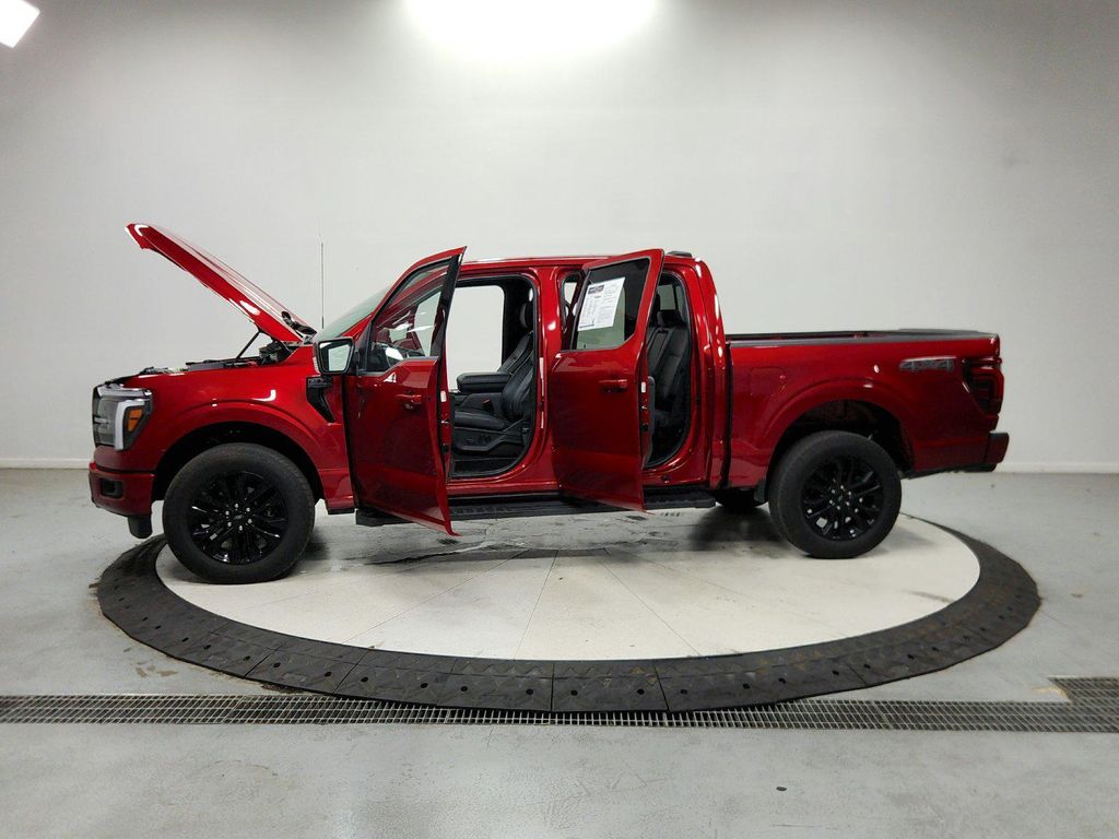 صورة مصغرة 13 لـ 2025 FORD F-150 LARIAT
