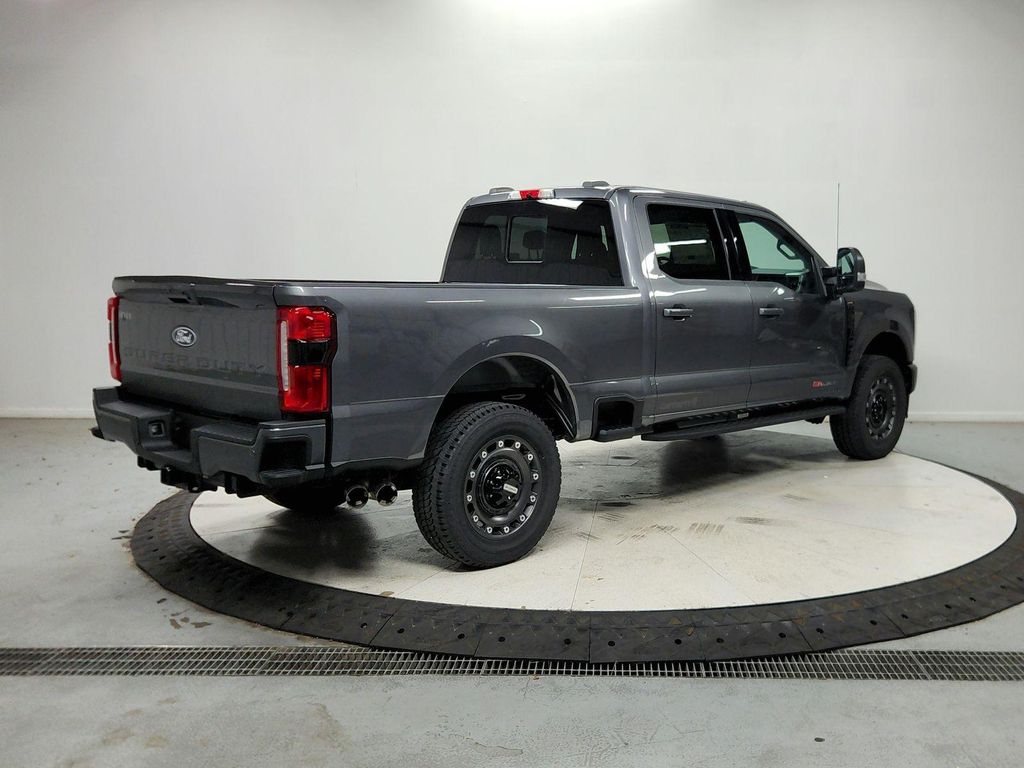 2027 FORD F-250 XLT 照片 8