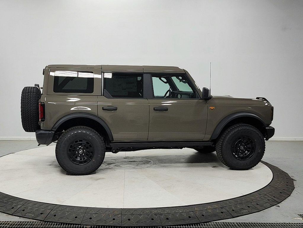 FORD BRONCO - 8