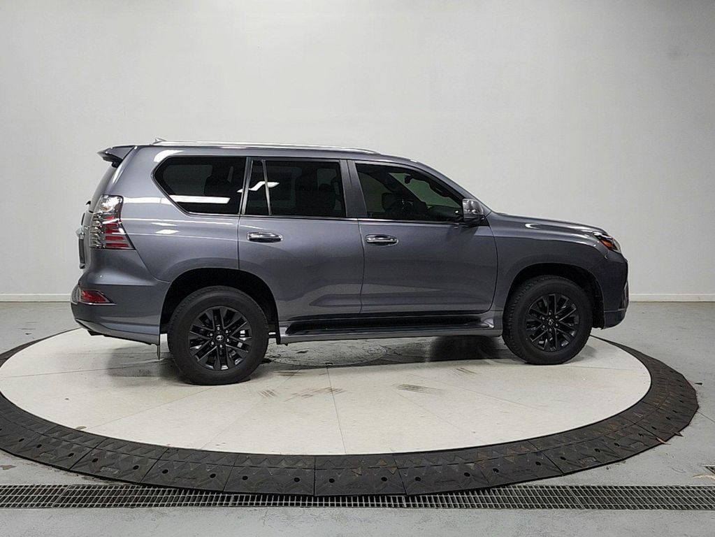 2023 Lexus GX 460 PREMIUM — фото 9