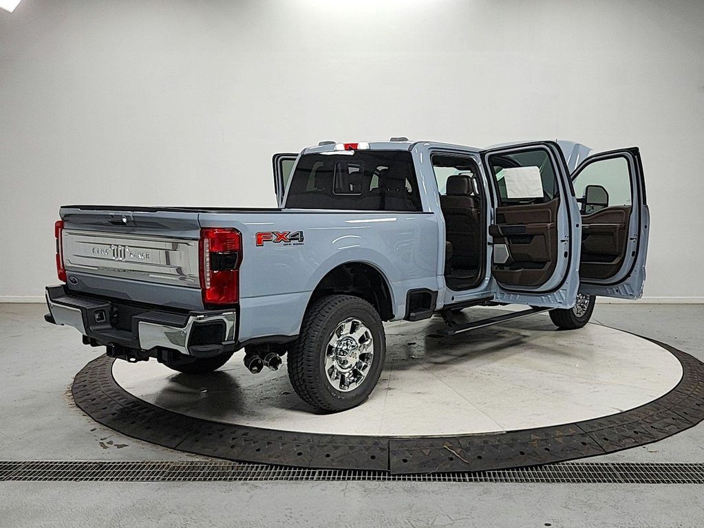 صورة مصغرة 15 لـ 2026 FORD F-250 KING RANCH