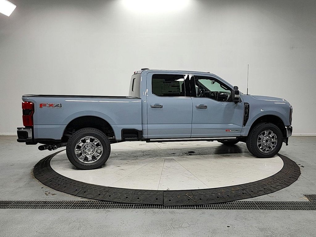 2026 FORD F-250 KING RANCH — фото 8