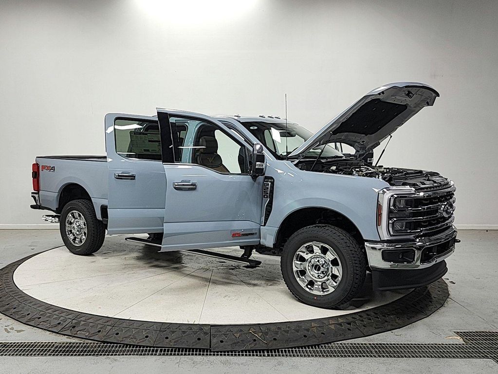 2026 FORD F-250 KING RANCH — фото 9