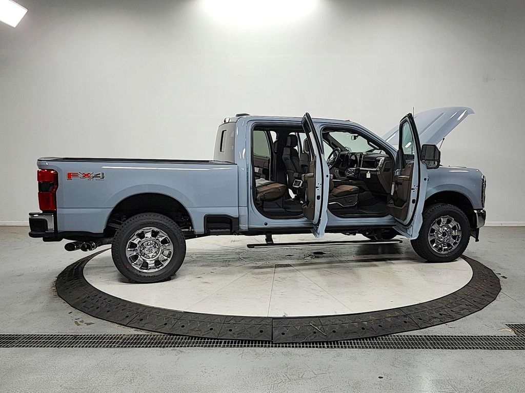 صورة مصغرة 16 لـ 2026 FORD F-250 KING RANCH