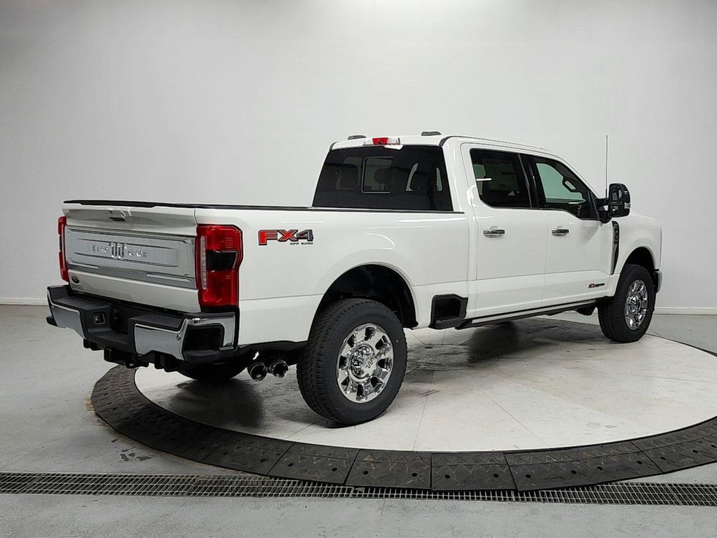 صورة 7 لـ 2026 FORD F-350 KING RANCH