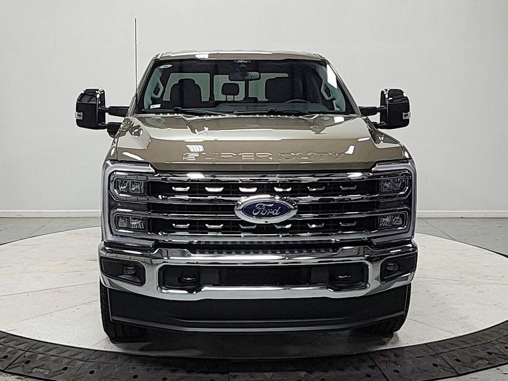 2026 FORD F-250 LARIAT — фото 2