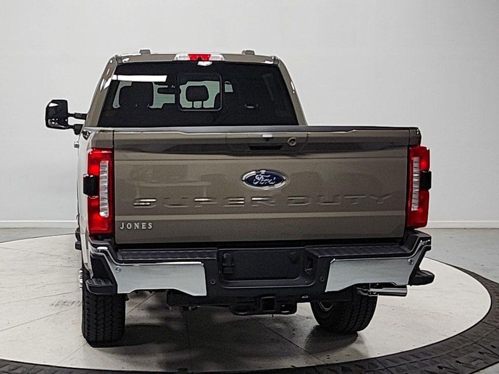 2026 FORD F-250 LARIAT — фото 6