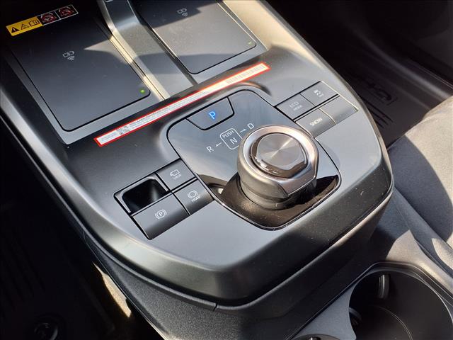صورة مصغرة 5 لـ 2026 Toyota C-HR XSE AWD