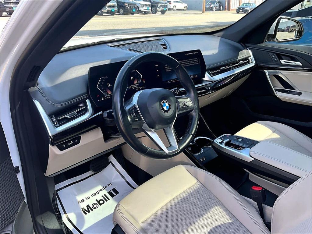 BMW X1 XDRIVE28I - 8