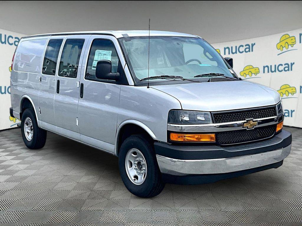 New 2026 Chevrolet Express 2500 LT