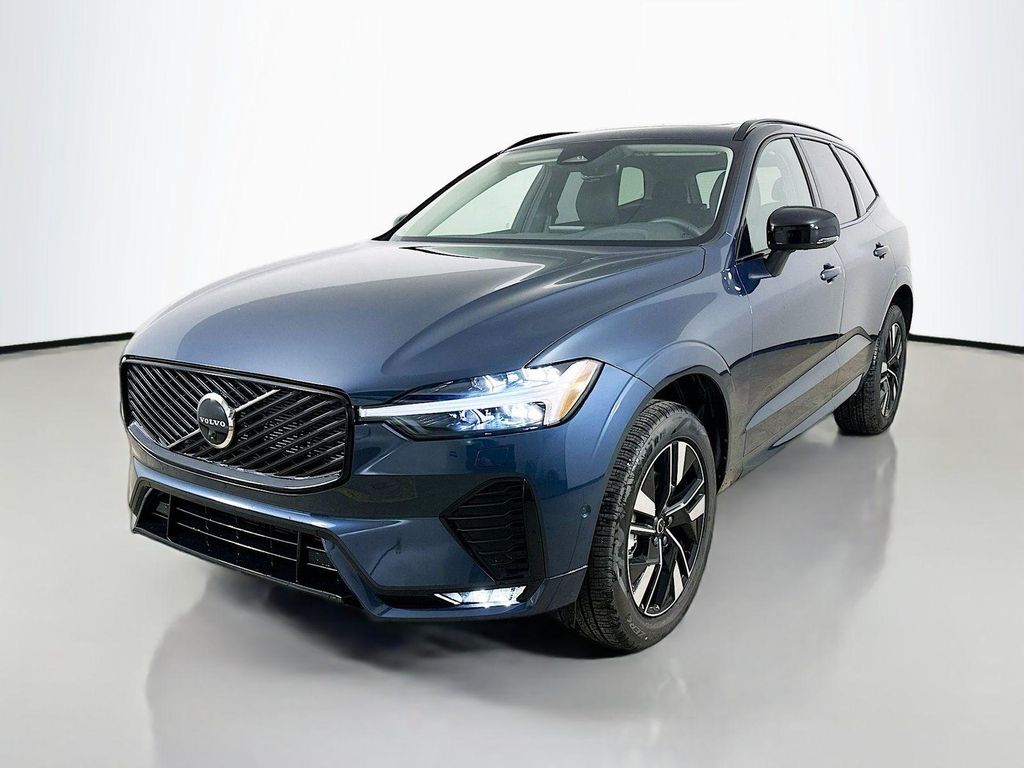 New 2026 Volvo XC60 B5 Plus