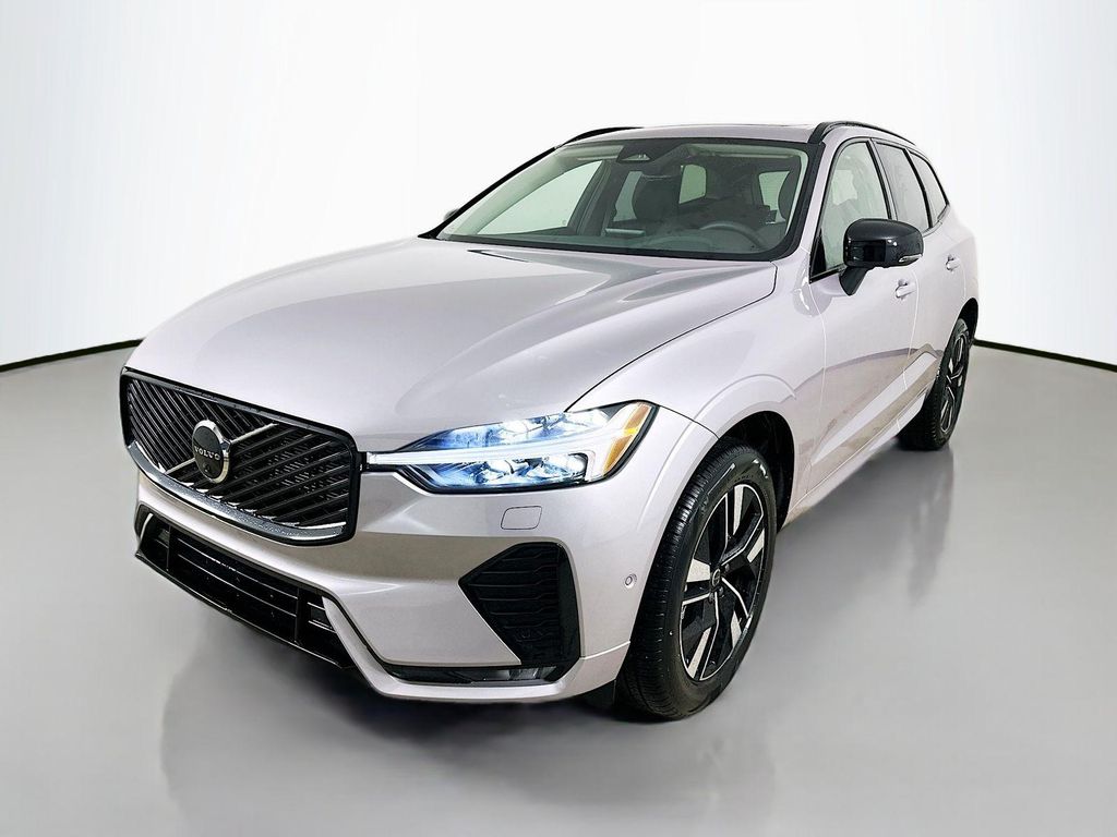 New 2026 Volvo XC60 B5 Plus