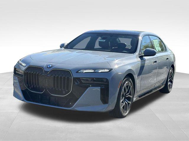 2026 BMW 760 XDRIVE — фото 5