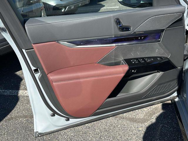 2026 BMW 760 XDRIVE — миниатюра 13