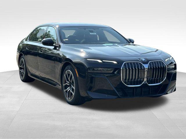 New 2026 BMW 740 xDrive
