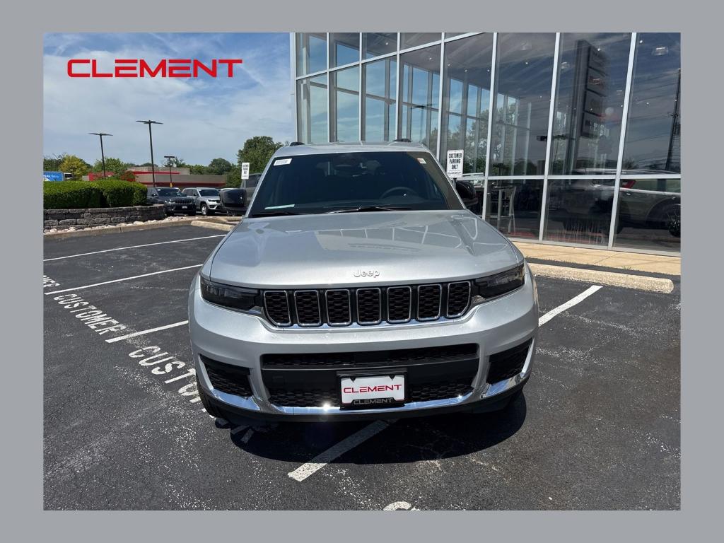 New 2026 Jeep Grand Cherokee L Laredo