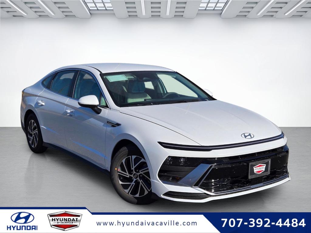 New 2027 Hyundai SONATA Hybrid Blue