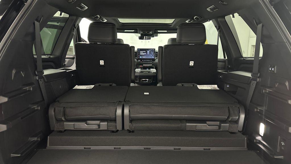 2025 Toyota SEQUOIA TRD PRO — миниатюра 13