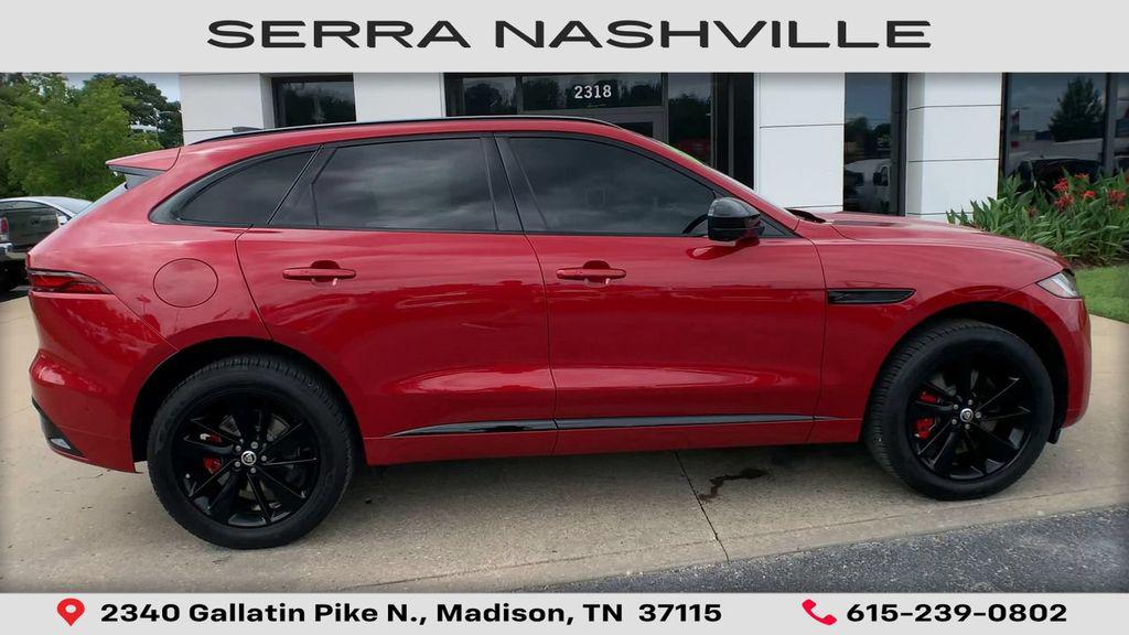 صورة 9 لـ 2025 Jaguar F-PACE R-DYNAMIC S P400 AWD AUTOMATIC
