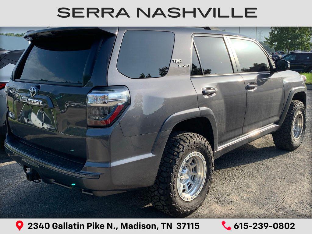2022 Toyota 4RUNNER TRD SPORT photo 4