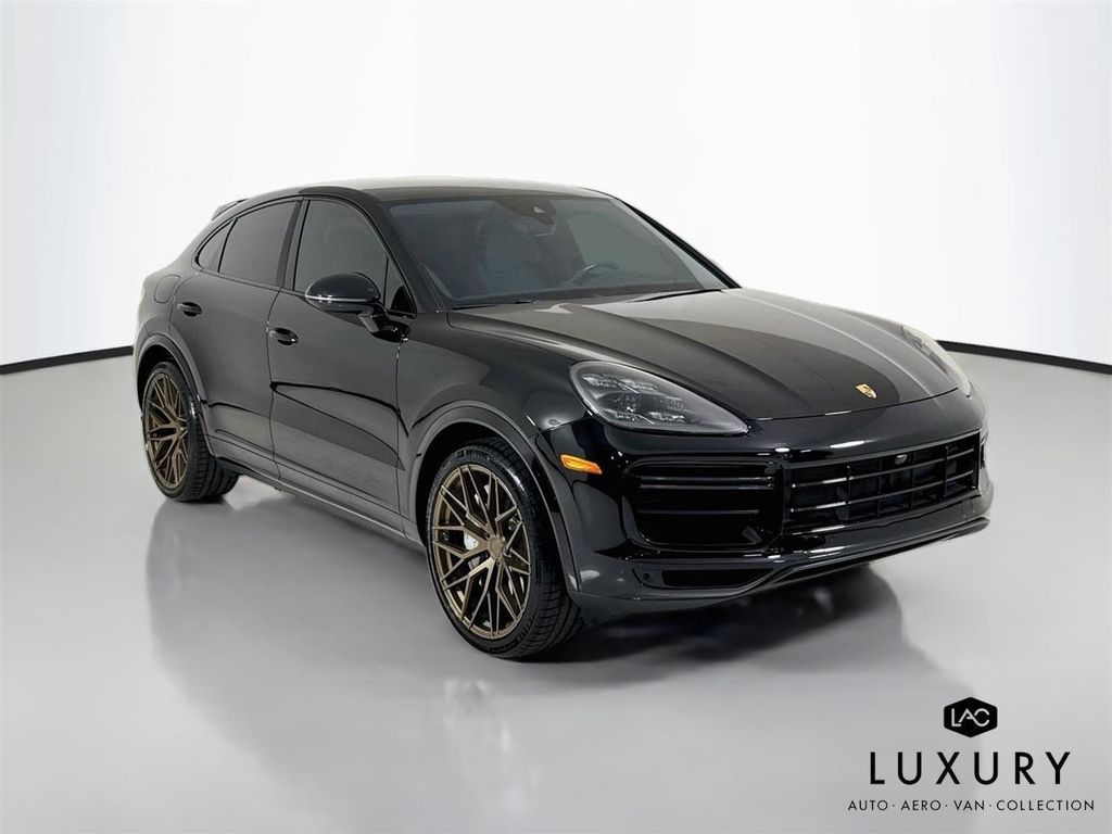 صورة 3 لـ 2020 Porsche CAYENNE TURBO