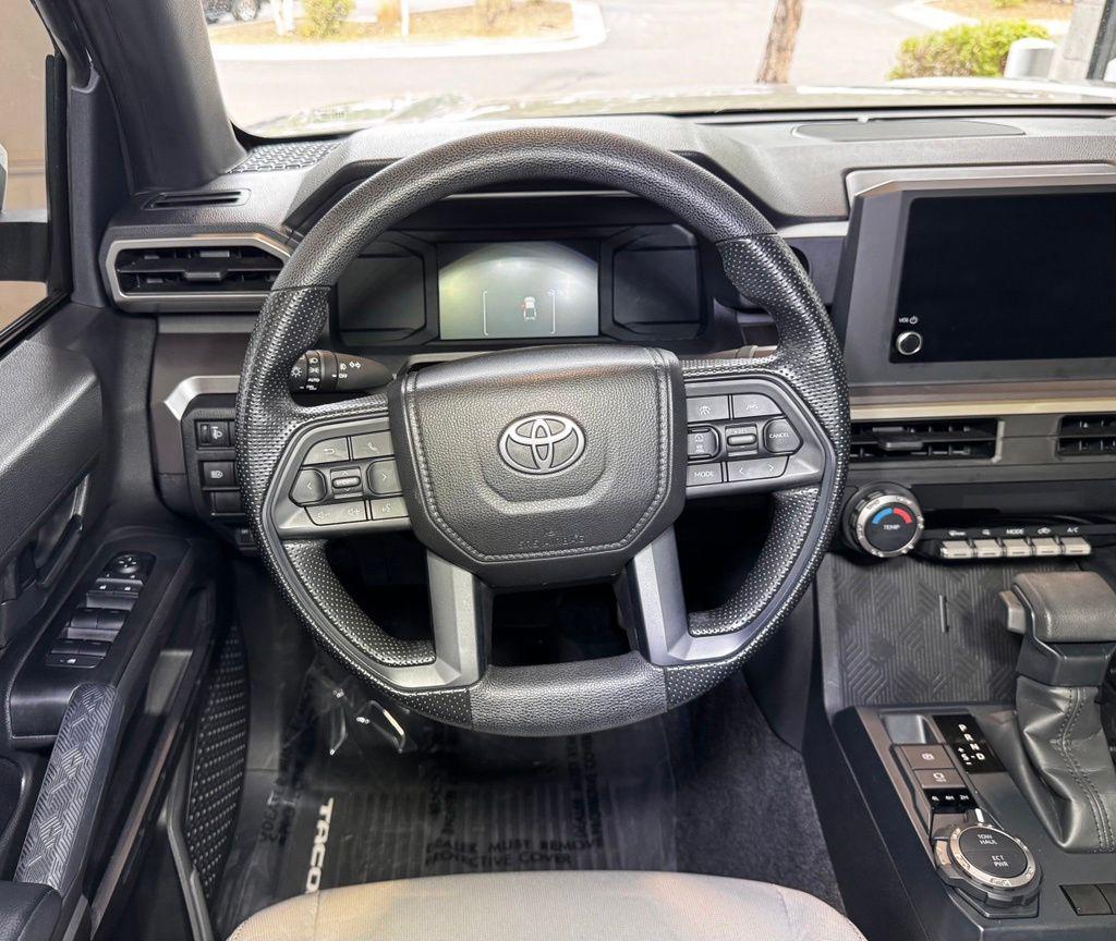 2025 Toyota TACOMA SR5 — миниатюра 18