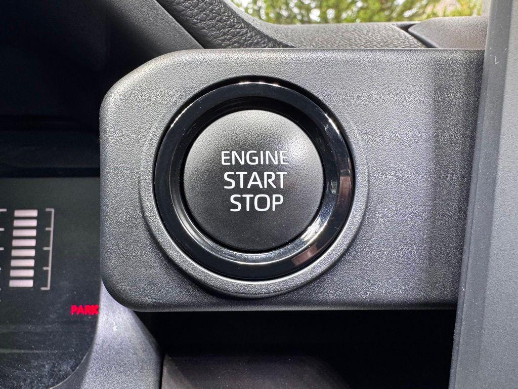 2025 Toyota TACOMA SR5 — миниатюра 31