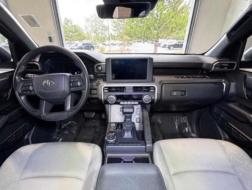 2025 Toyota TACOMA SR5 — миниатюра 17