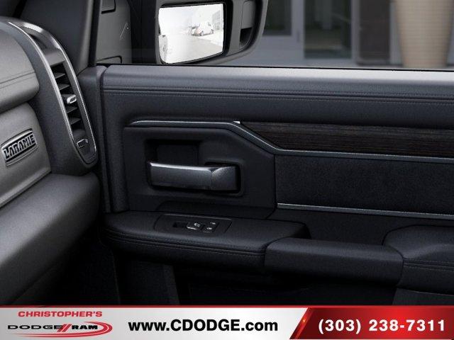 2026 RAM 2500 LARAMIE thumbnail 25