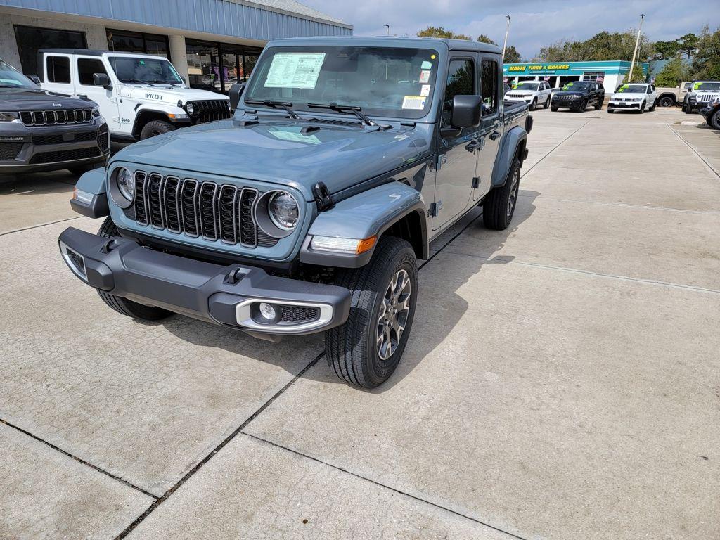 New 2026 Jeep Gladiator Sport