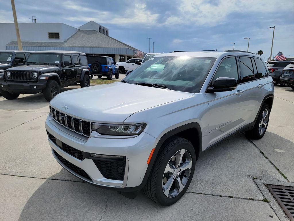 New 2026 Jeep Grand Cherokee Limited