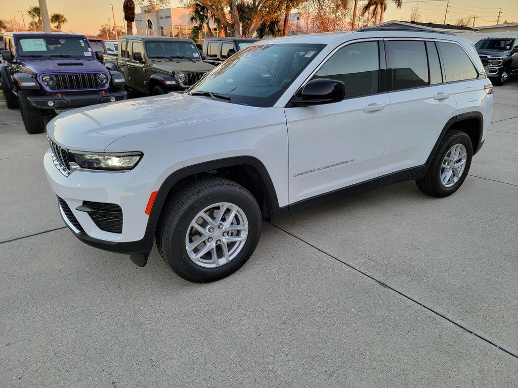 New 2026 Jeep Grand Cherokee Laredo